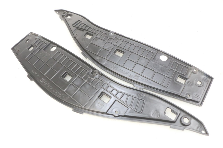 photo de ESTRIBO GILERA NEXUS 125 (2009 - 2013) - Detalle de la pieza