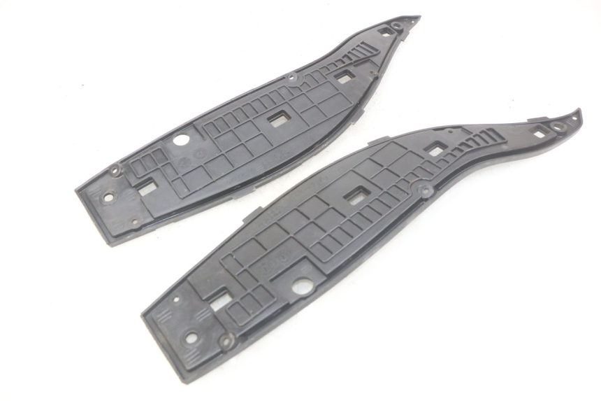 photo de ESTRIBO GILERA NEXUS 125 (2007 - 2009) - Detalle de la pieza