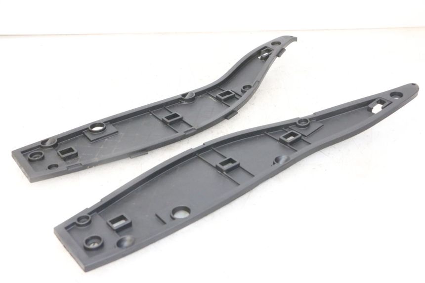 photo de ESTRIBO GILERA NEXUS 125 (2009 - 2013) - Otra perspectiva