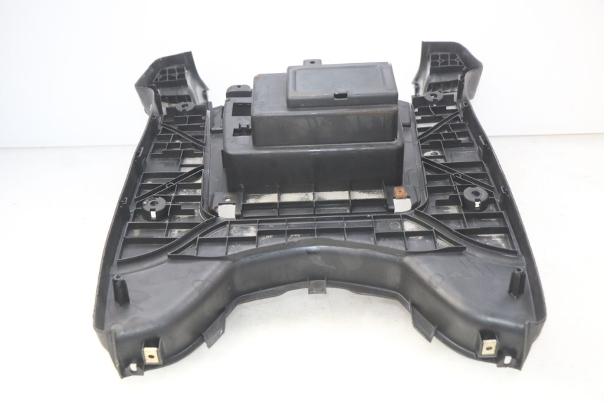 photo de ESTRIBO SYM ORBIT 2 2T 50 (2008 - 2018) - Características distintivas