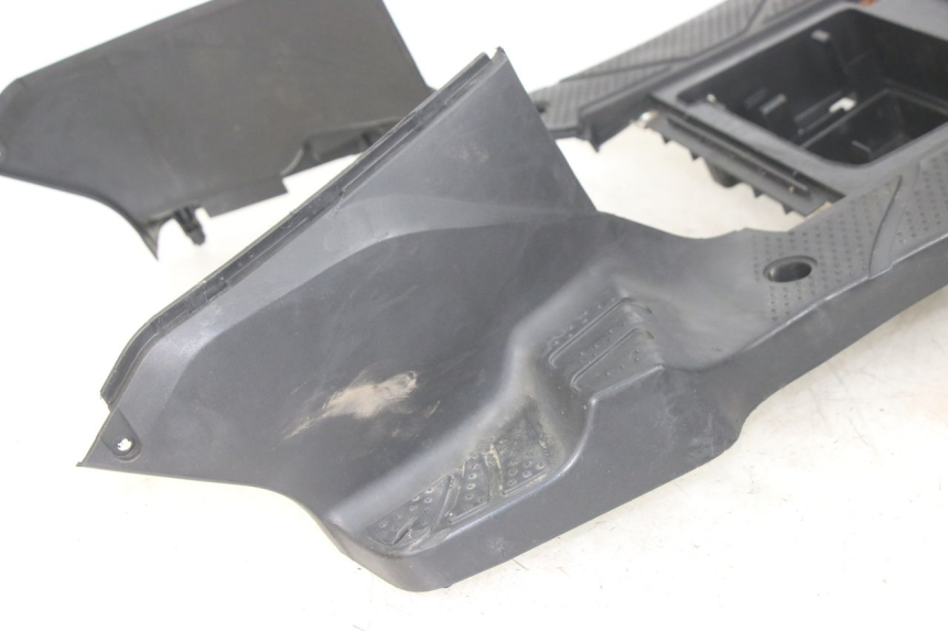 photo de ESTRIBO SYM ORBIT 2 4T 50 (2018 - 2022) - Zoom sobre los componentes