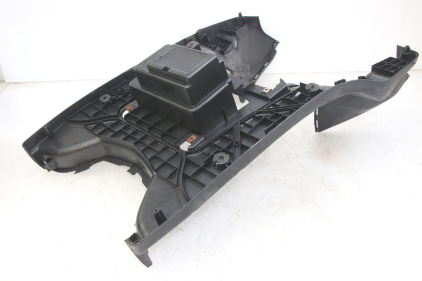 photo de ESTRIBO SYM ORBIT 2 4T 50 (2018 - 2022) - Detalles de los puntos de fijación