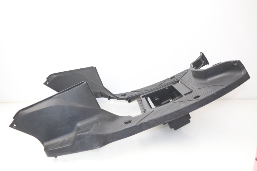 photo de TAPA REPOSAPIES SYM ORBIT 2 50 (2008 - 2014) - Primer plano técnico