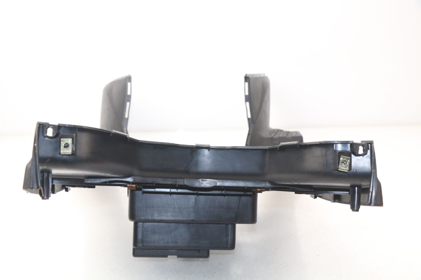 photo de TAPA REPOSAPIES SYM ORBIT 2 50 (2008 - 2014) - Vista general del producto