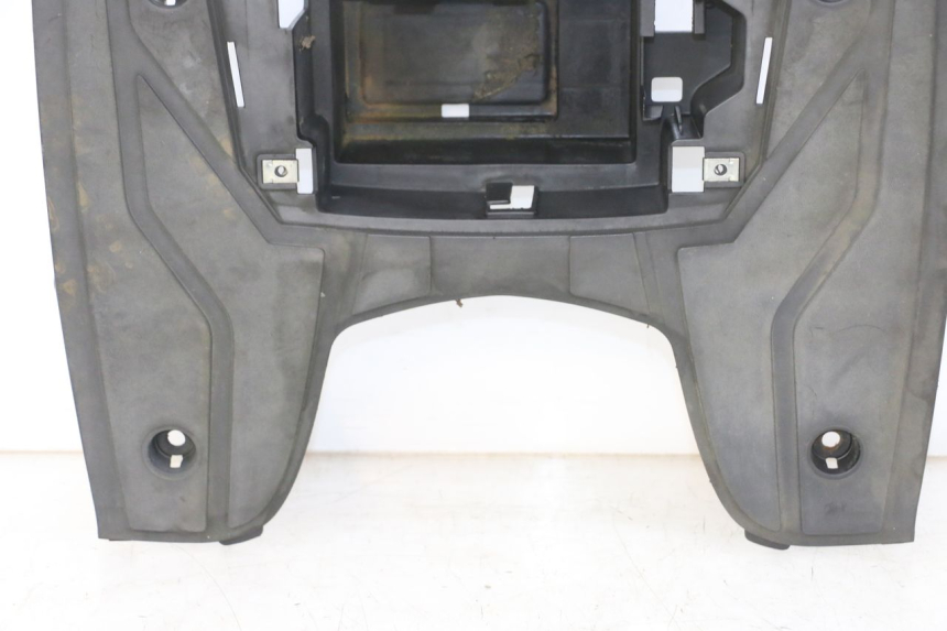 photo de TAPA REPOSAPIES PEUGEOT BELVILLE 125 (2017 - 2021) - Recambio usado revisado