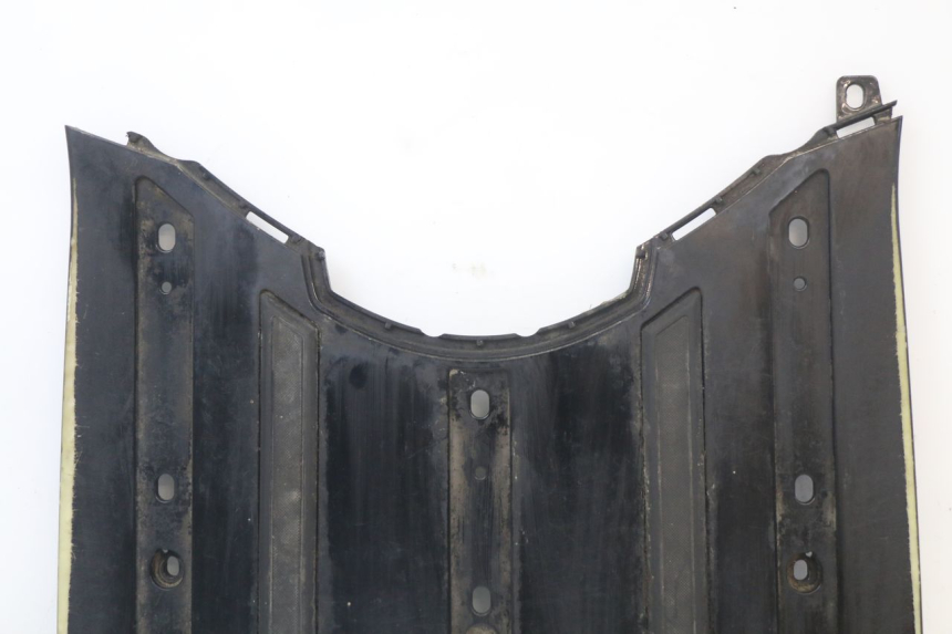 photo de TAPA REPOSAPIES PEUGEOT DJANGO 125 (2014 - 2017) - Otra perspectiva