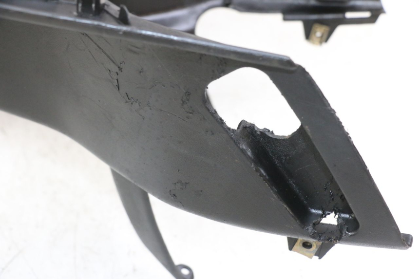 photo de ESTRIBO PEUGEOT LUDIX 50 (2005 - 2007) - Detalles de los puntos de fijación