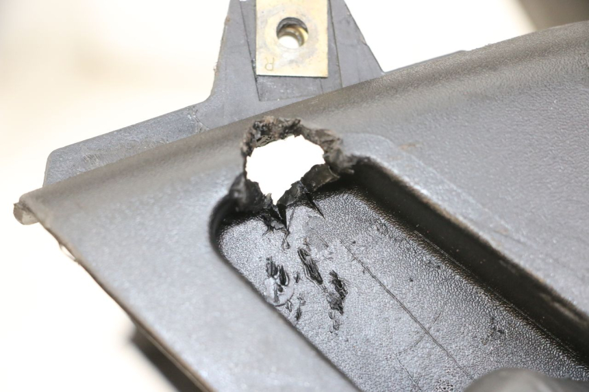 photo de ESTRIBO PEUGEOT LUDIX 50 (2005 - 2007) - Marcados y referencias originales