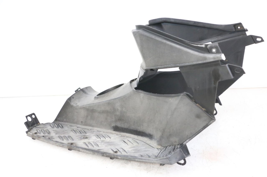 photo de TAPA REPOSAPIES PEUGEOT SPEEDFIGHT 3 LC 2T 50 (2009 - 2015) - Otra vista del artículo