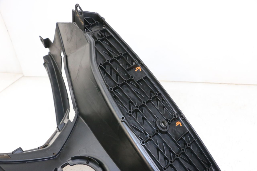 photo de TAPA REPOSAPIES PEUGEOT SPEEDFIGHT 3 LC 2T 50 (2009 - 2015) - Primer plano técnico