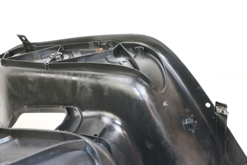photo de TAPA REPOSAPIES PEUGEOT TKR TREKKER FURIOUS 50 (2005 - 2014) - Detalle de la pieza