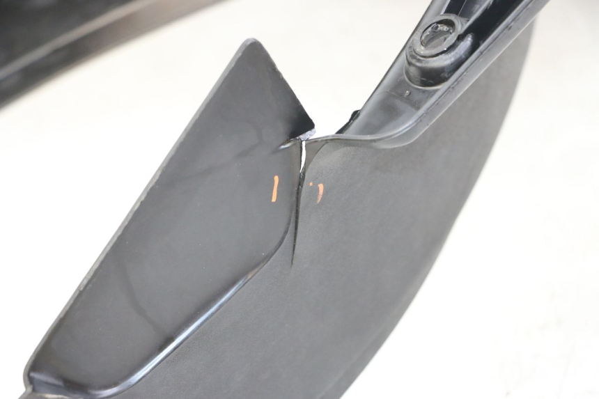 photo de TAPA REPOSAPIES PEUGEOT TKR TREKKER FURIOUS 50 (2005 - 2014) - Vista general del producto