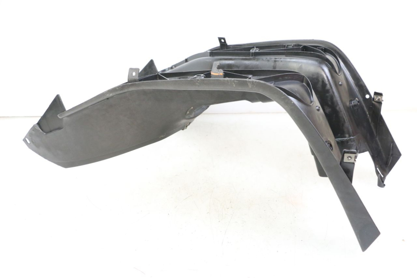photo de TAPA REPOSAPIES PEUGEOT TKR TREKKER FURIOUS 50 (2005 - 2014) - Detalles de los puntos de fijación