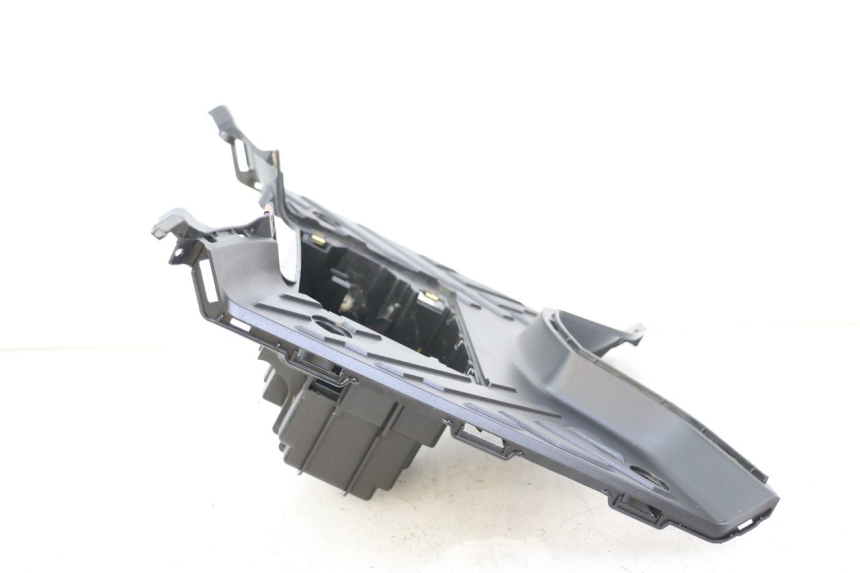 photo de TAPA REPOSAPIES PEUGEOT TWEET 4T 50 (2023 - 2025) - Primer plano técnico