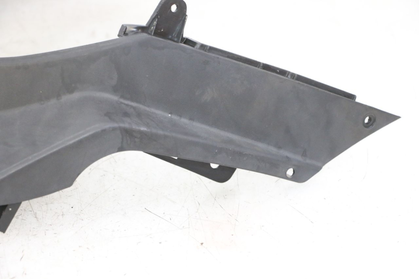 photo de TAPA REPOSAPIES PEUGEOT TWEET 4T 50 (2014 - 2019) - Zoom estado de uso