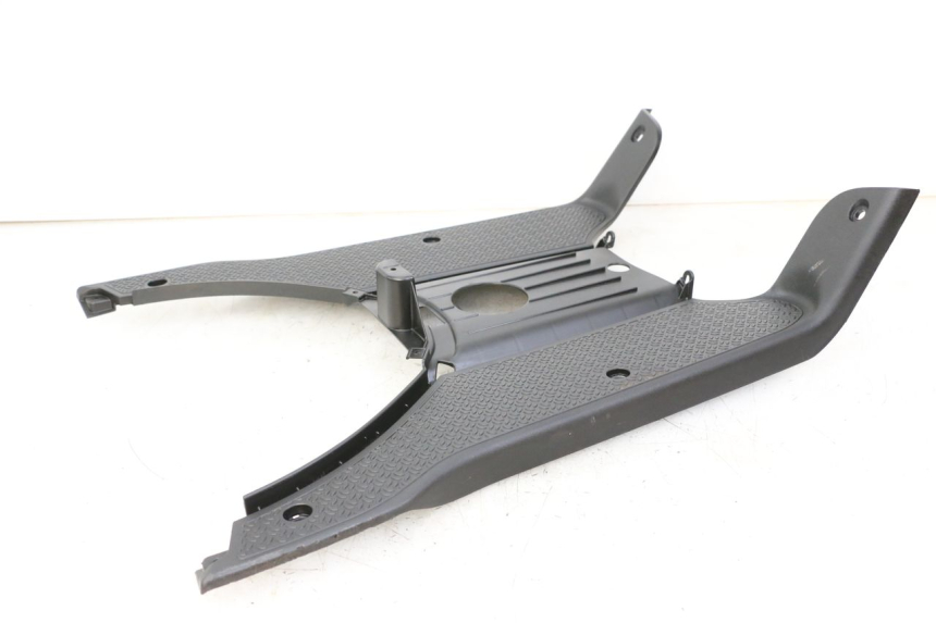 photo de TAPA REPOSAPIES PIAGGIO NRG POWER PUREJET 50 (2018 - 2021) - Otra perspectiva