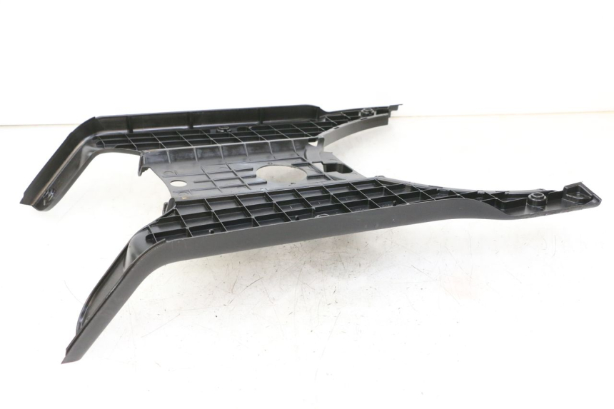 photo de TAPA REPOSAPIES PIAGGIO NRG POWER PUREJET 50 (2018 - 2021) - Vista general del producto