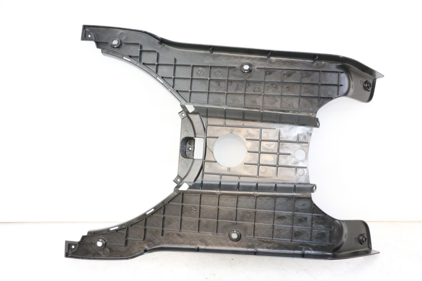 photo de TAPA REPOSAPIES PIAGGIO NRG POWER PUREJET 50 (2018 - 2021) - Estado de la superficie y material