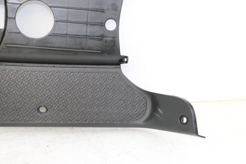 photo de TAPA REPOSAPIES PIAGGIO NRG POWER PUREJET 50 (2018 - 2021) - Recambio usado revisado