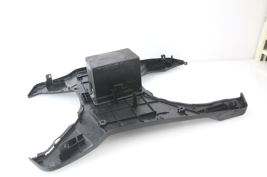 photo de TAPA REPOSAPIES RIDE RACE 2T 50 (2012 - 2015) - Zoom estado de uso