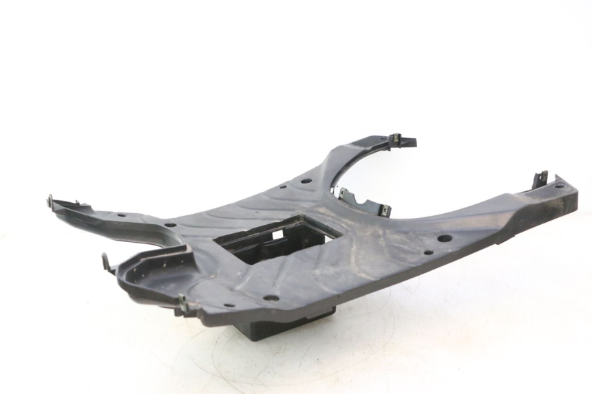 photo de TAPA REPOSAPIES ORCAL RAPTOR 50 (2015 - 2021) - Detalle de la pieza