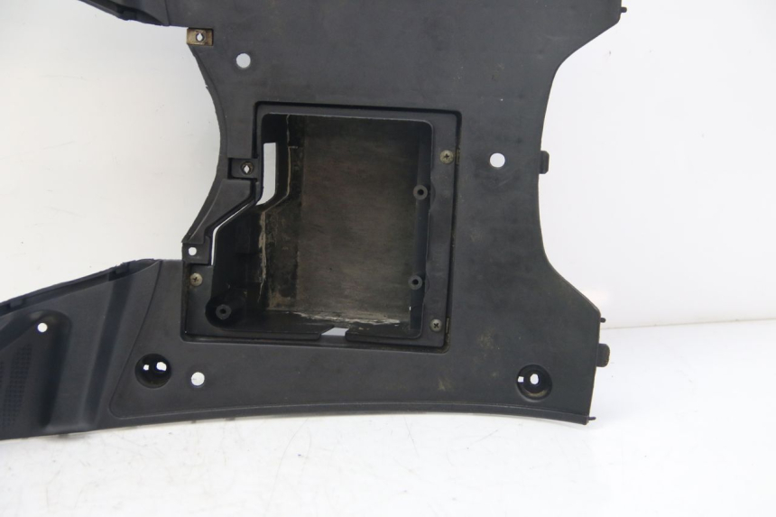 photo de ESTRIBO TNT MOTOR ROMA 10' 4T 50 (2019 - 2022) - Primer plano técnico