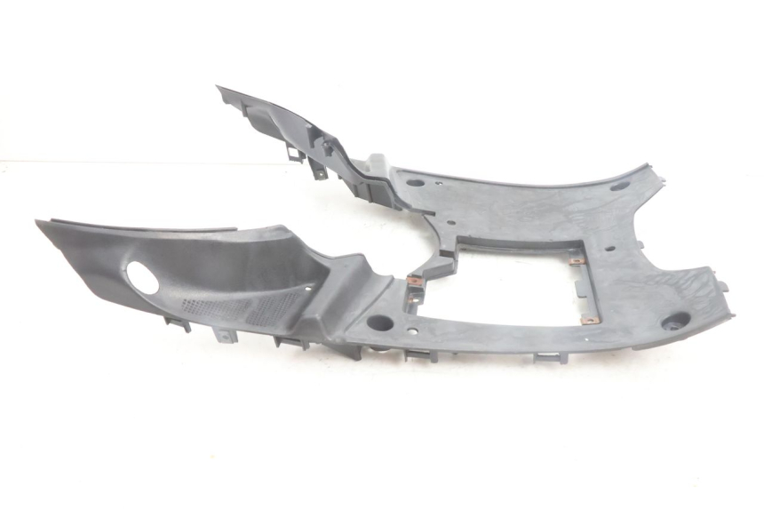 photo de TAPA REPOSAPIES TNT MOTOR ROMA 10' 4T 50 (2007 - 2018) - Primer plano técnico