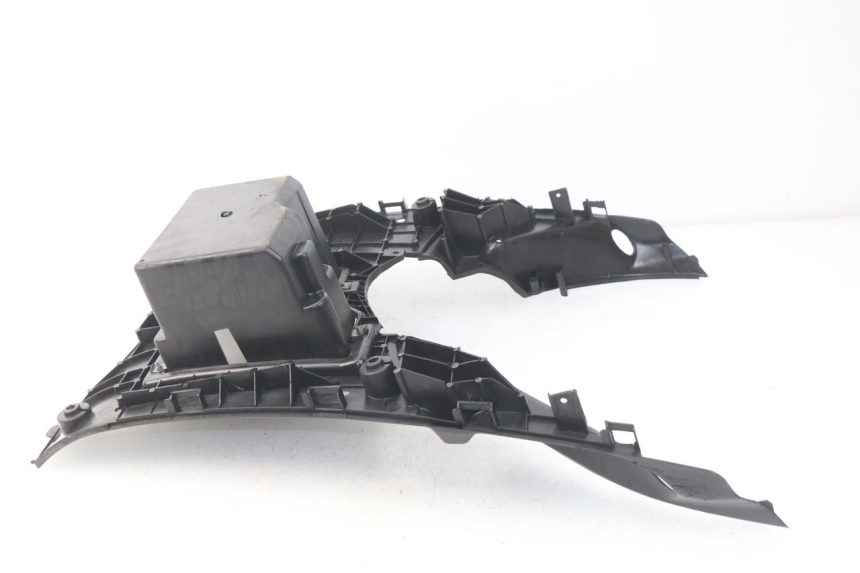 photo de TAPA REPOSAPIES TNT MOTOR ROMA 12' 2T 50 (2007 - 2018) - Primer plano técnico