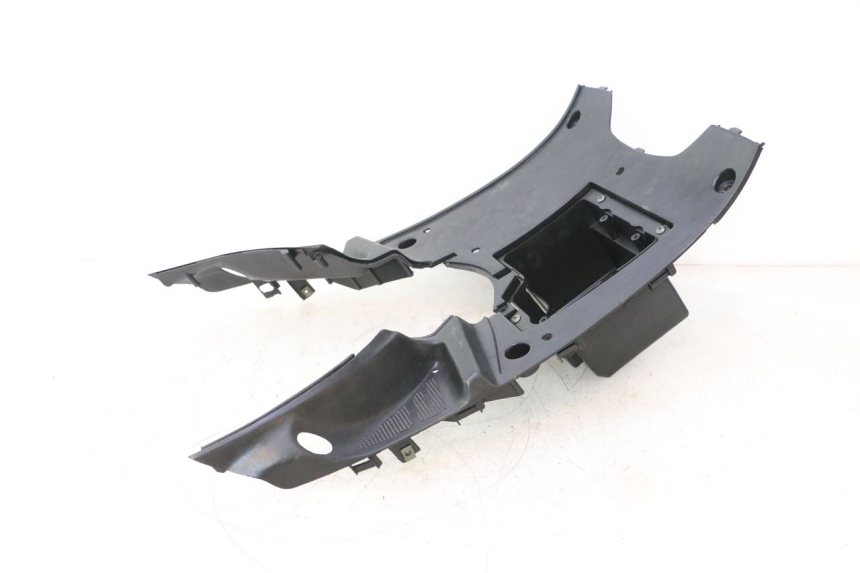 photo de TAPA REPOSAPIES TNT MOTOR ROMA 12' 2T 50 (2007 - 2018) - Primer plano técnico