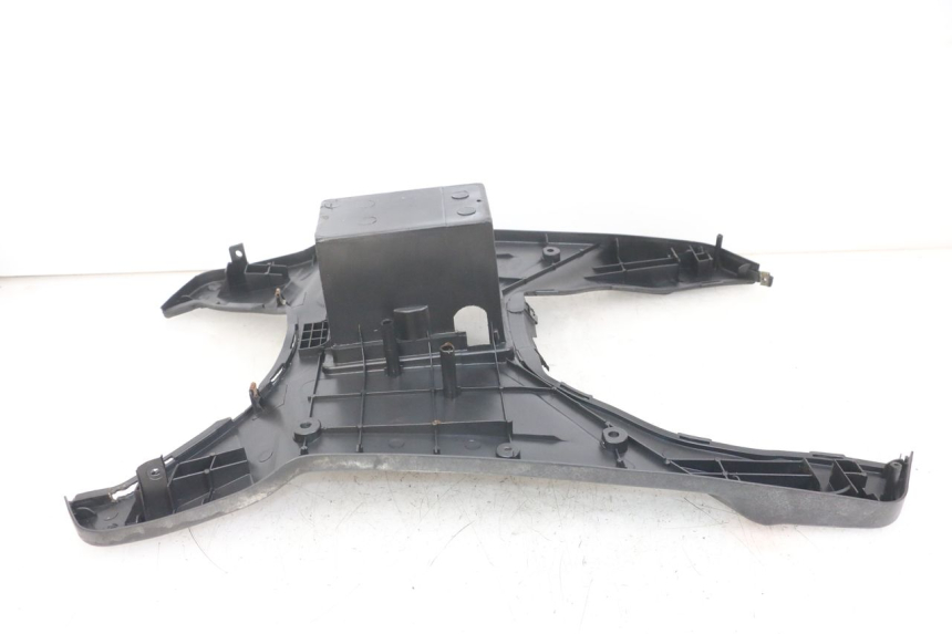 photo de ESTRIBO KEEWAY RY6 2T 50 (2011 - 2019) - Primer plano técnico