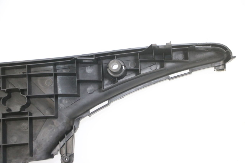 photo de TAPA REPOSAPIES DAELIM S1 125 (2007 - 2016) - Otra vista del artículo