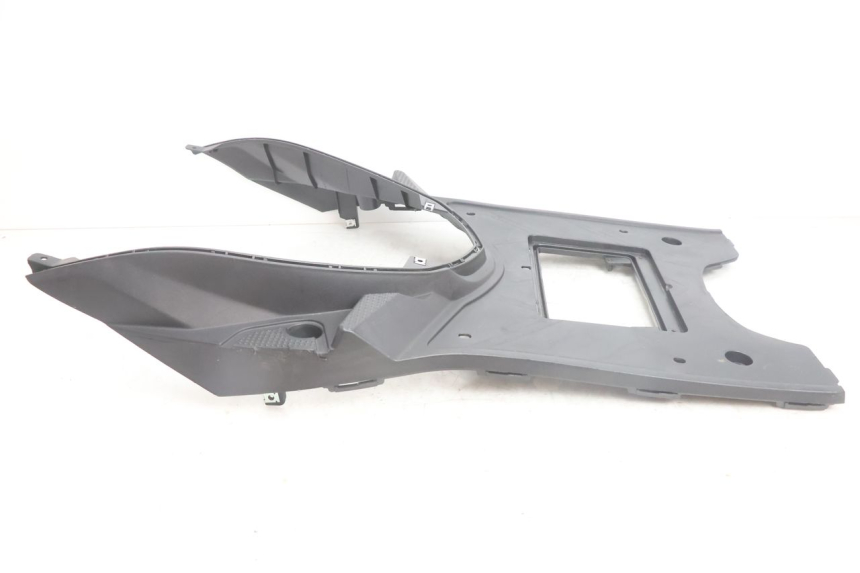 photo de TAPA REPOSAPIES JM MOTORS SANTANA EVO 50 (2024 - 2026) - Zoom estado de uso
