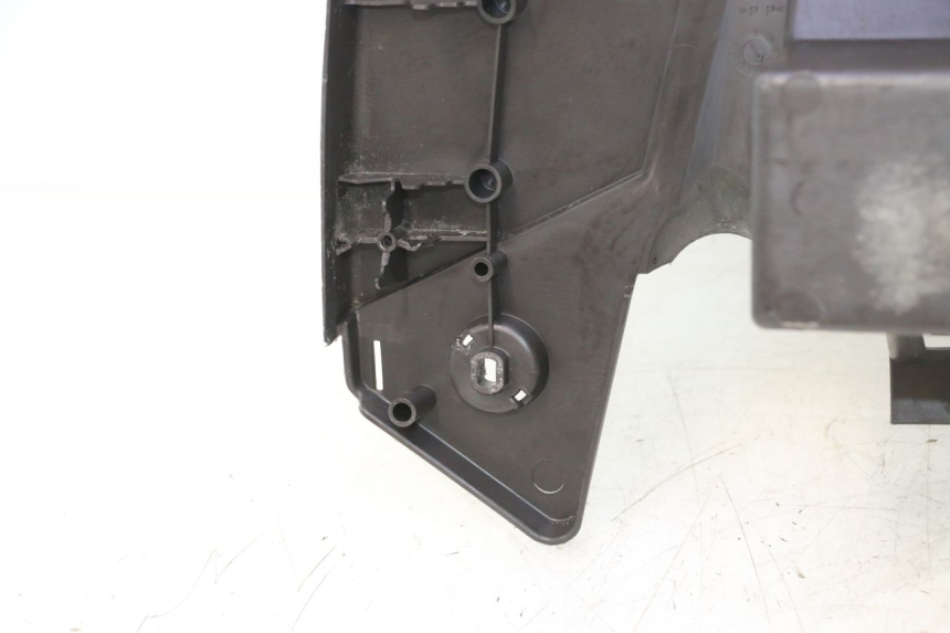photo de TAPA REPOSAPIES YAMAHA SLIDER 50 (1999 - 2004) - Zoom estado de uso
