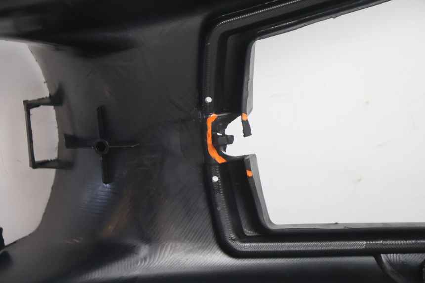 photo de TAPA REPOSAPIES PEUGEOT SPEEDFIGHT 2 AC 50 (2000 - 2009) - Otra vista del artículo