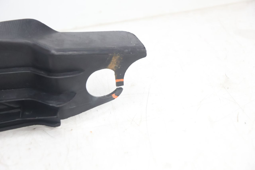 photo de TAPA REPOSAPIES PEUGEOT SPEEDFIGHT 2 AC 50 (2000 - 2009) - Características distintivas