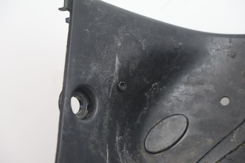 photo de TAPA REPOSAPIES PEUGEOT SPEEDFIGHT 2 AC 50 (2000 - 2009) - Zoom estado de uso