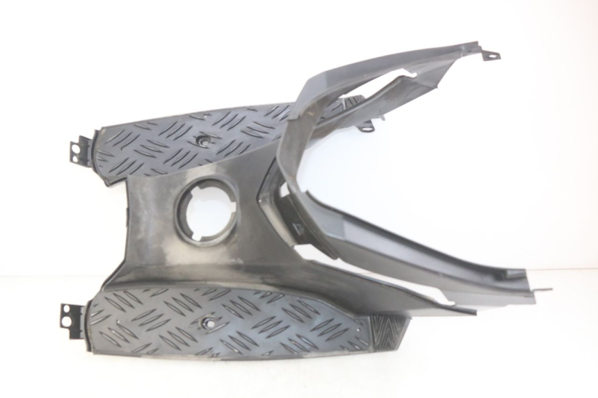 photo de ESTRIBO PEUGEOT SPEEDFIGHT 3 AIR 50 (2009 - 2015) - Detalles de los puntos de fijación