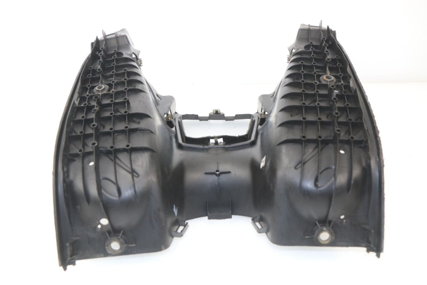 photo de TAPA REPOSAPIES PEUGEOT SPEEDFIGHT LC 50 (1996 - 2002) - Otra perspectiva