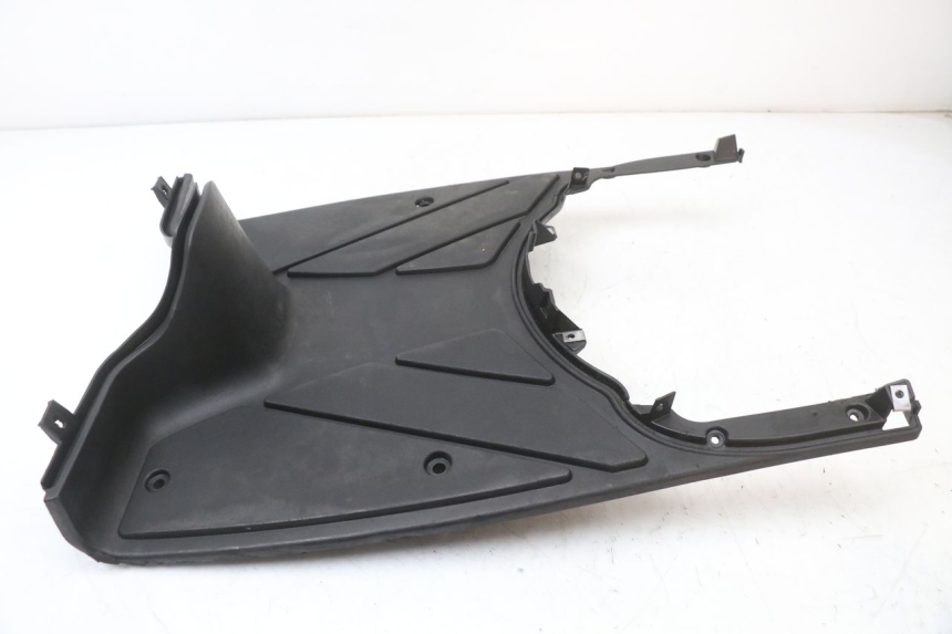 photo de TAPA REPOSAPIES APRILIA SR 2T 50 (2018 - 2022) - Otra perspectiva