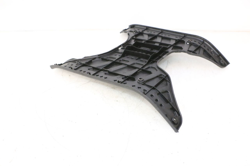 photo de TAPA REPOSAPIES GILERA STALKER 50 (2004 - 2014) - Primer plano técnico