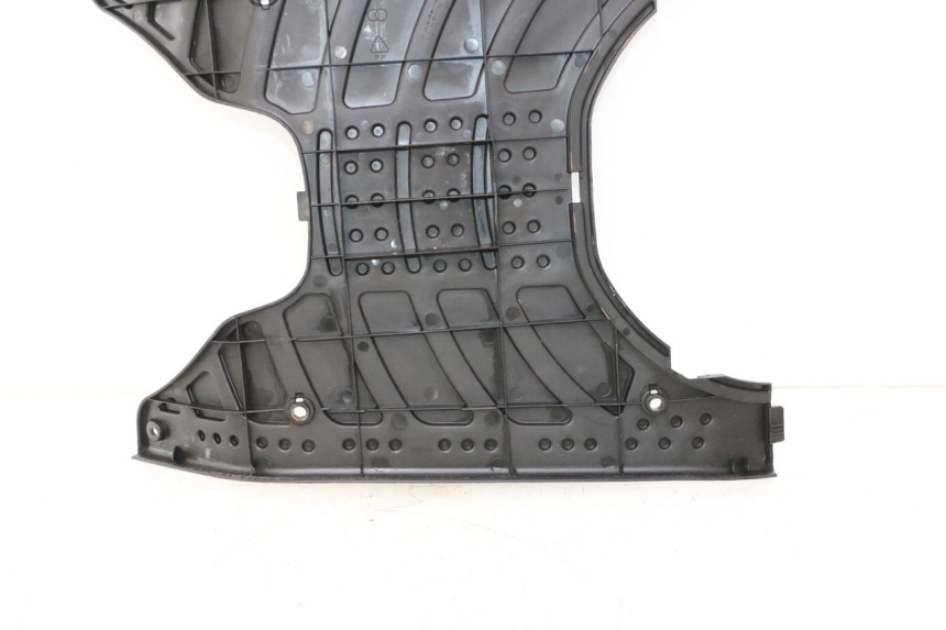 photo de TAPA REPOSAPIES GILERA STALKER 50 (2004 - 2014) - Detalles de los puntos de fijación