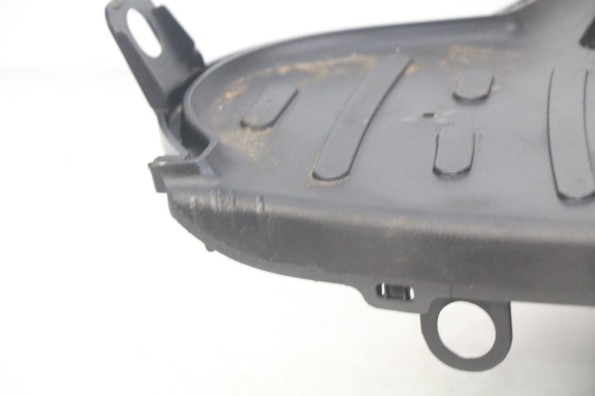 photo de ESTRIBO PEUGEOT STREETZONE 4T 50 (2018 - 2023) - Detalles de los puntos de fijación