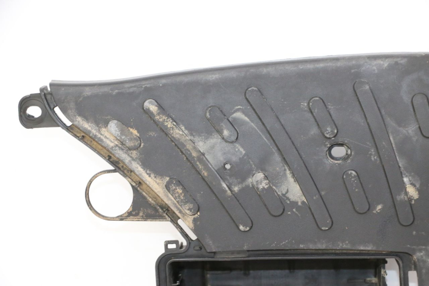 photo de TAPA REPOSAPIES PEUGEOT STREETZONE I NAKED 2T 50 (2018 - 2020) - Recambio usado revisado