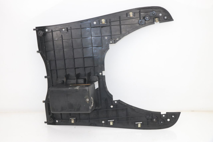 photo de TAPA REPOSAPIES PEUGEOT SUM UP 125 (2008 - 2013) - Otra perspectiva