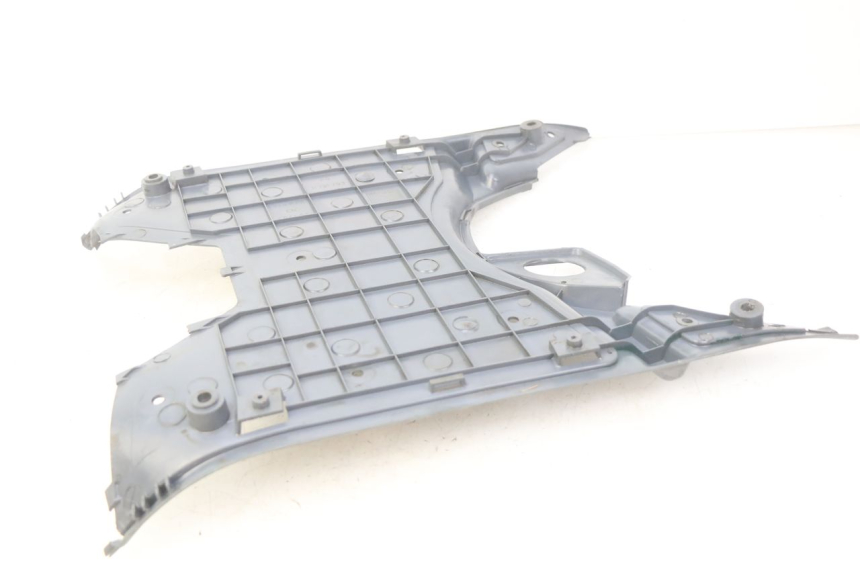 photo de ESTRIBO PEUGEOT SV 125 (1991 - 1994) - Detalles de los puntos de fijación