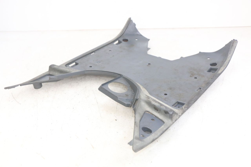 photo de ESTRIBO PEUGEOT SV 125 (1991 - 1994) - Detalles de los puntos de fijación