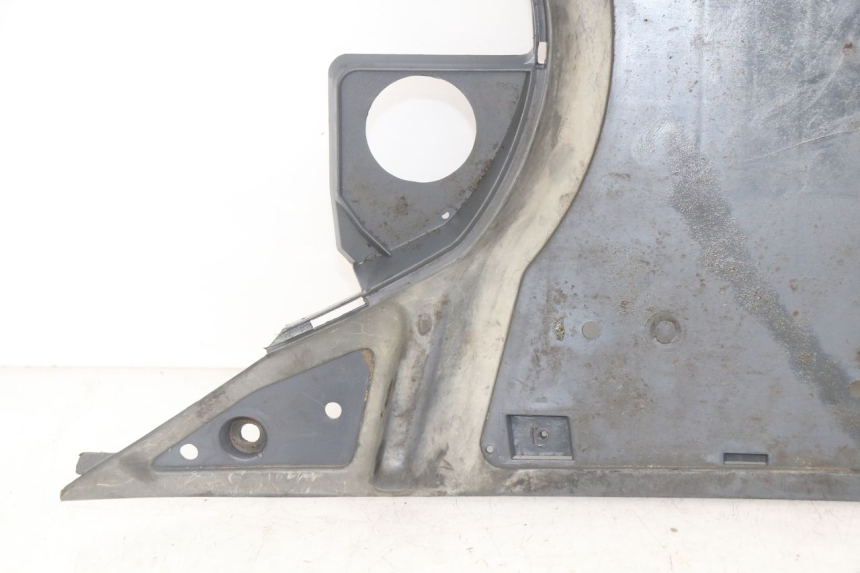 photo de ESTRIBO PEUGEOT SV 125 (1991 - 1994) - Estado de la superficie y material