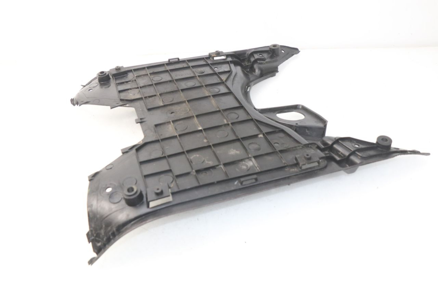 photo de TAPA REPOSAPIES PEUGEOT SV 80 (1993 - 1997) - Detalle de la pieza