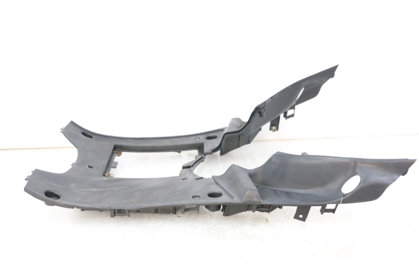 photo de TAPA REPOSAPIES TNT MOTOR ROMA 10' 2T 50 (2011 - 2018) - Otra perspectiva