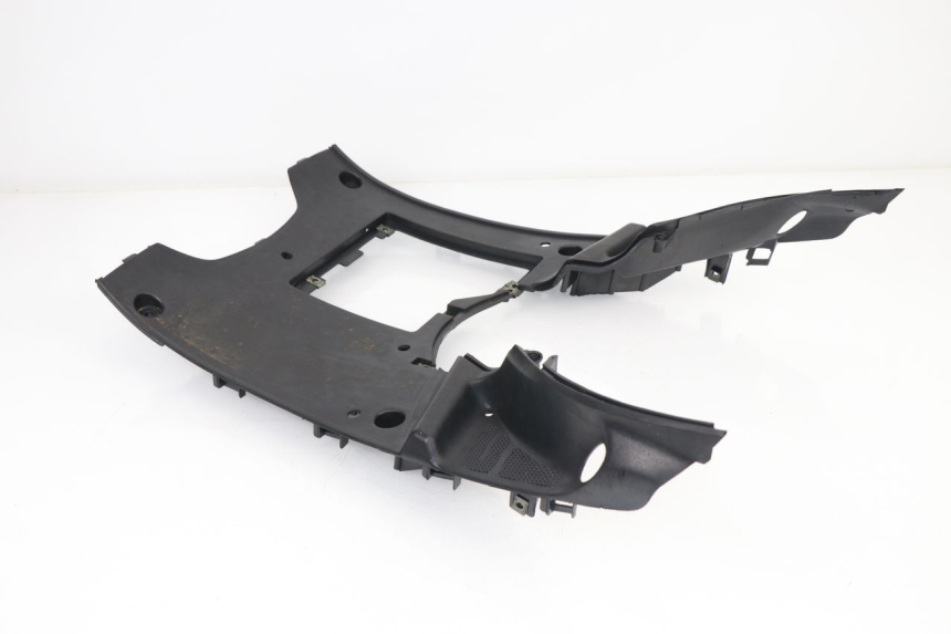 photo de TAPA REPOSAPIES TNT MOTOR ROMA 10' 4T 50 (2007 - 2018) - Detalle de la pieza